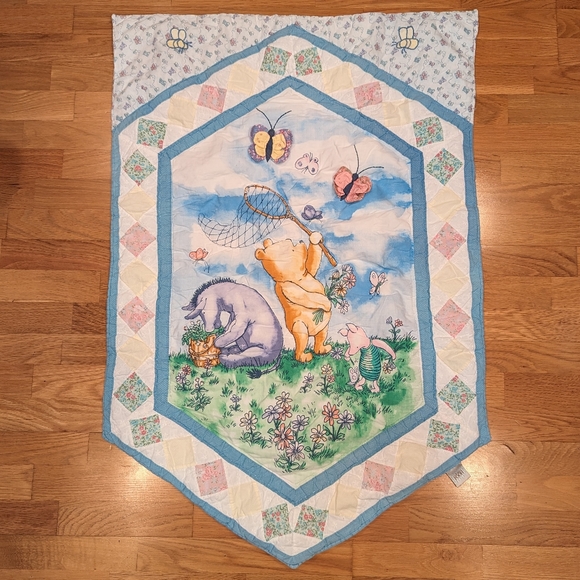 Vintage Classic Pooh Winnie the Pooh butterfly Baby Crib Blanket Quilt Quilted - Picture 1 of 16